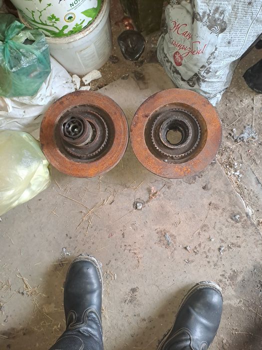 Продам запчасти на уаз