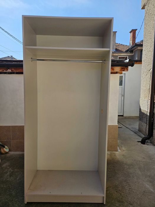 Гардероб и шкафче