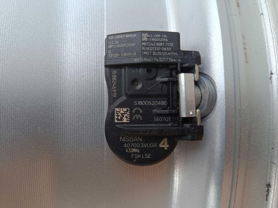 ОРИГИНАЛНИ джанти 17 ' цола 5x114,3 NISSAN QASHQAI J10 J11 / НИСАН 7J ET40 + датчици