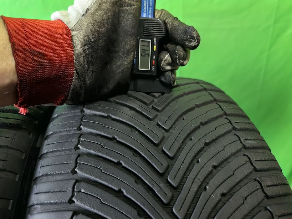 225/45R17 Bridgestone 2023 allseason stare foarte buna
