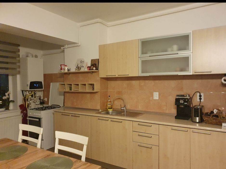 Mobila bucatarie, cu blat si chiuveta