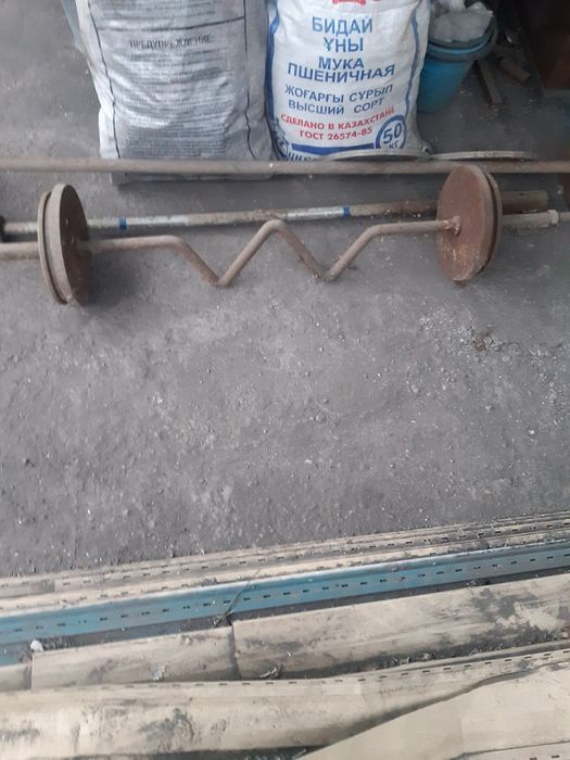 Продам  гантели  разные