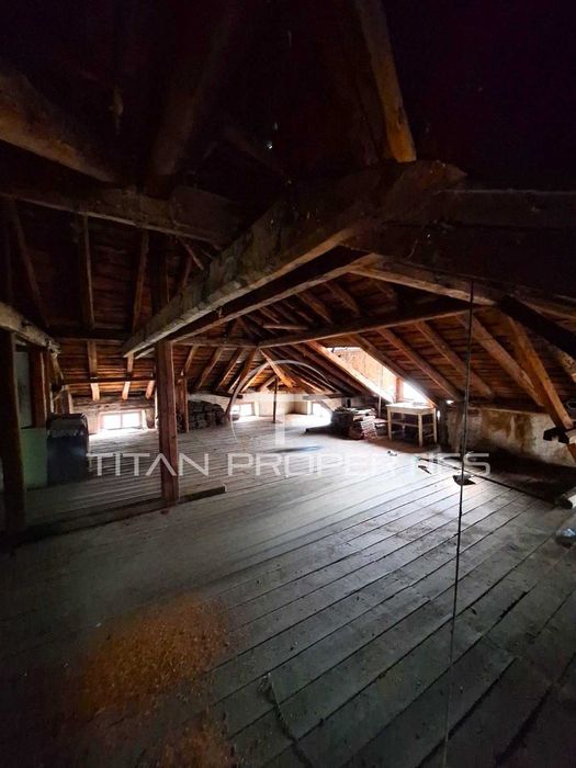 Продава се Етаж от къща в Чепеларе - 248 кв.м за 292 €/кв.м - Снимка #12