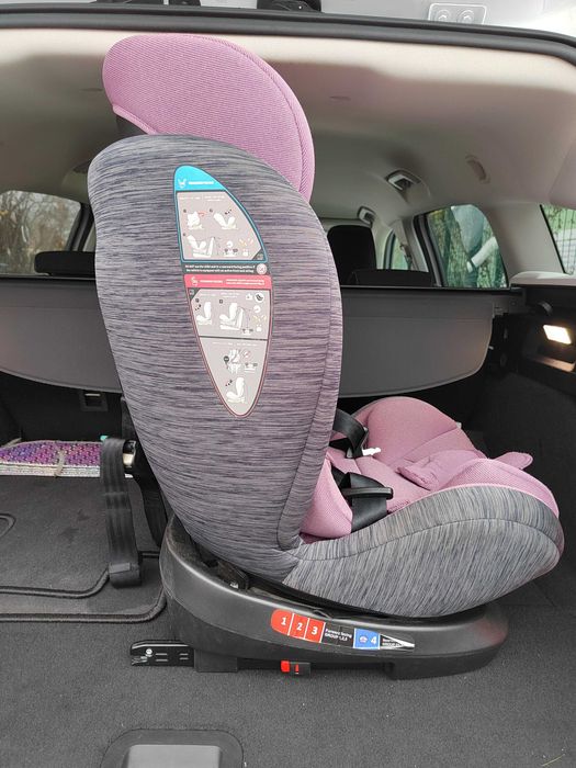 Scaun cu izofix pentru copil