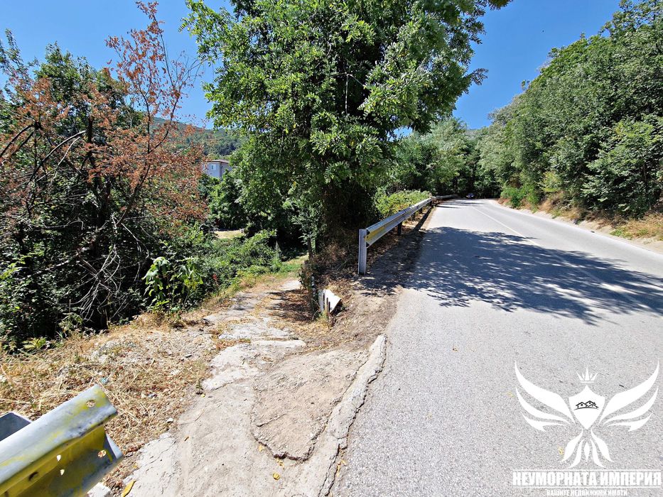 Продавам парцел/земя с площ от 1893кв.м. в село Руен общ.Куклен