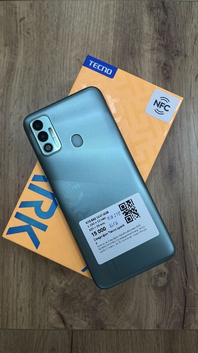 Телефон Tecno Spark 7