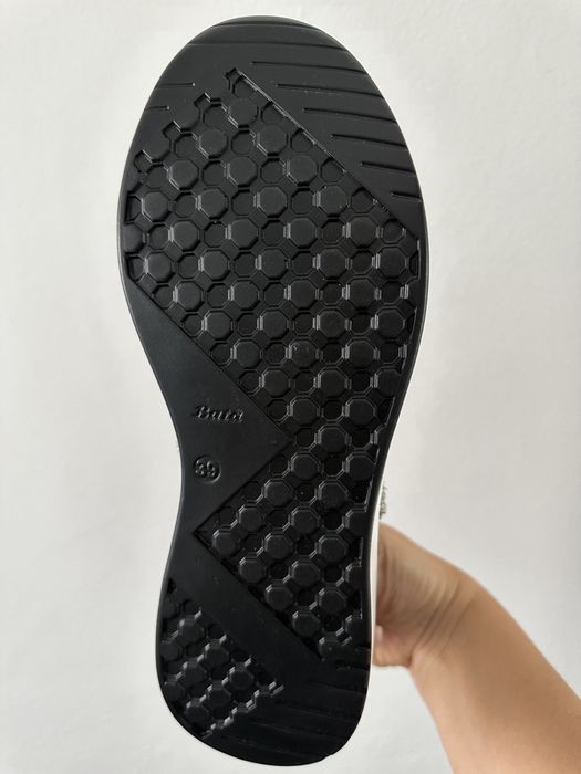 Чисто нови обувки на итал марка BATA