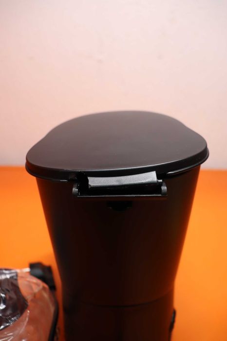 Кафемашина Tristar CM-1246, 600W, автоматично изключване, лек ДЕФЕКТ