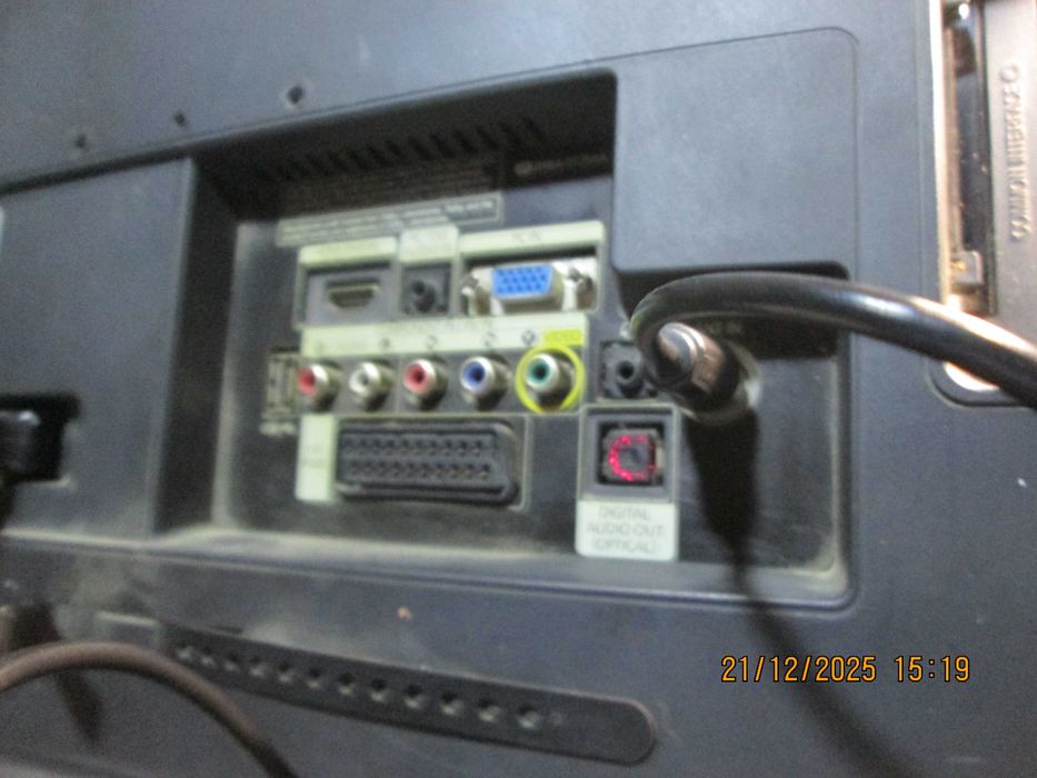 телевизор - samsung - 19 инча