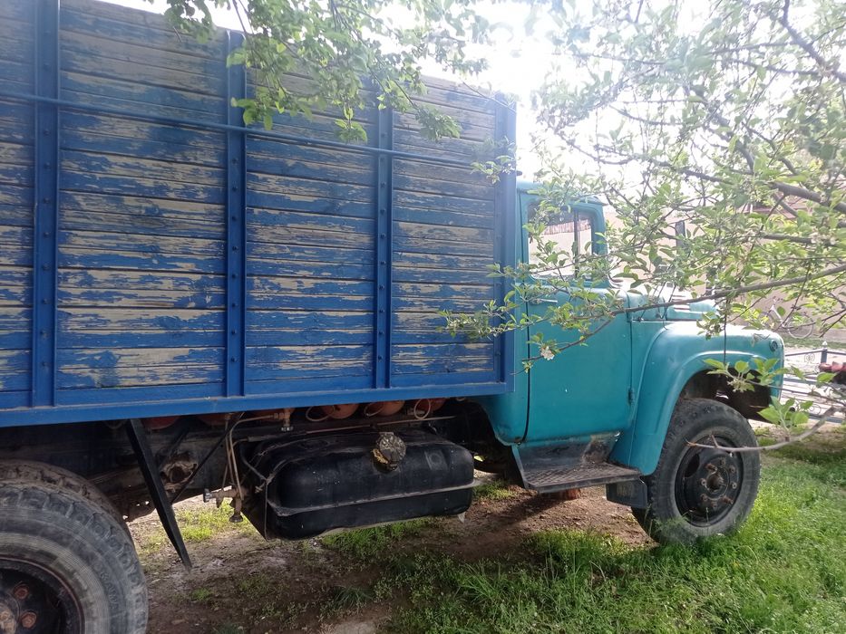 Зил-130 7та газ балон бор Холати яхши суяги бутун