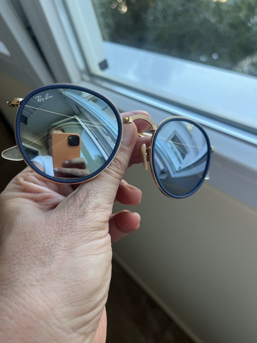 Слънчеви очила Ray Ban в синьо