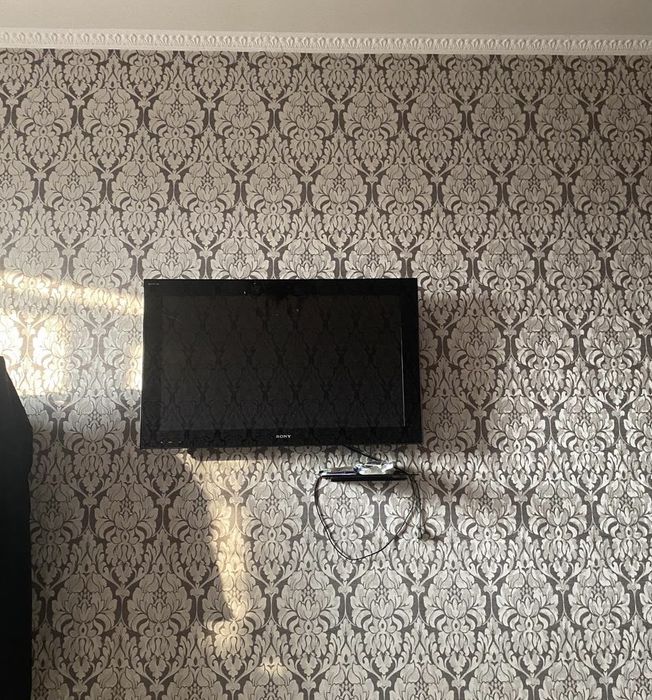 Телевизор Sony срочно продается!