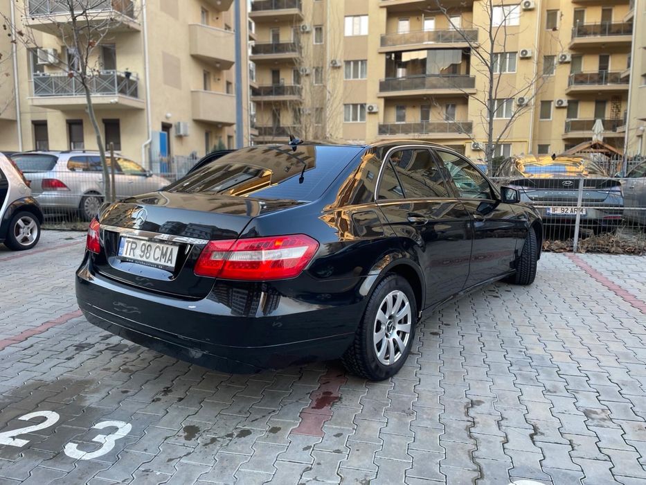 Vand Mercedes W 212 E 200