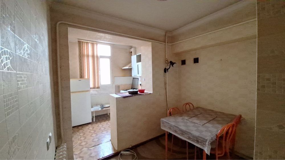 Сдается на Ц 5 орентир На Небе рестаран толка семья или  иностранец