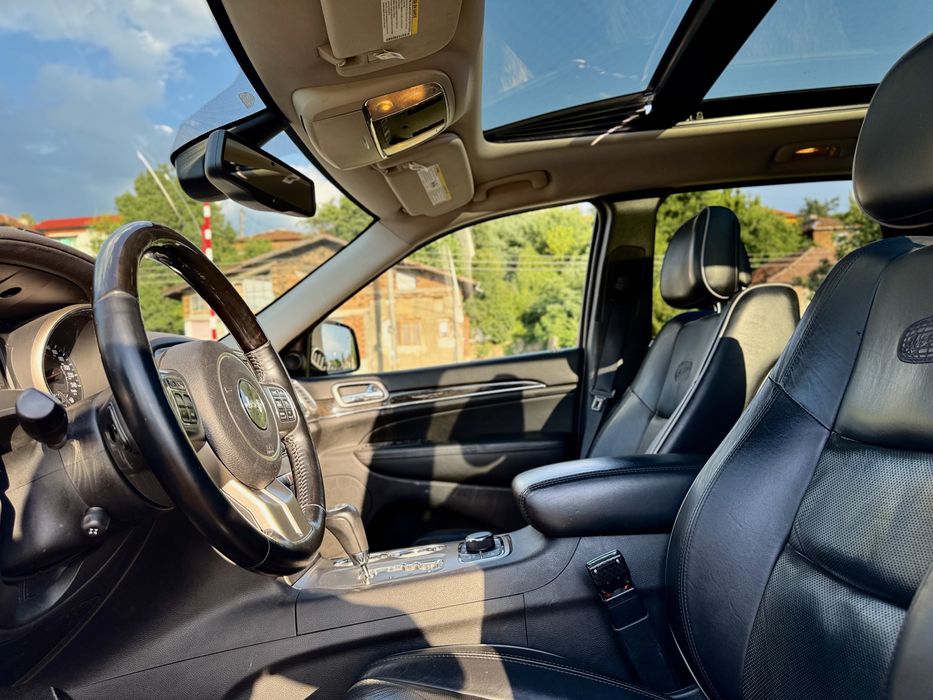 Jeep Grand Cherokee на части