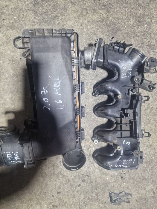 Carcasa filtru aer,galerie admisie Peugeot 207 motor 1,6 hdi euro 4