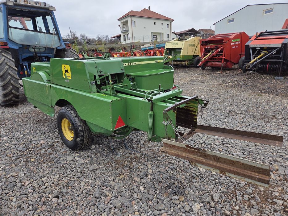 Presa balotat John Deere  336