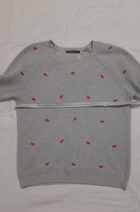 Продам свитер б/у