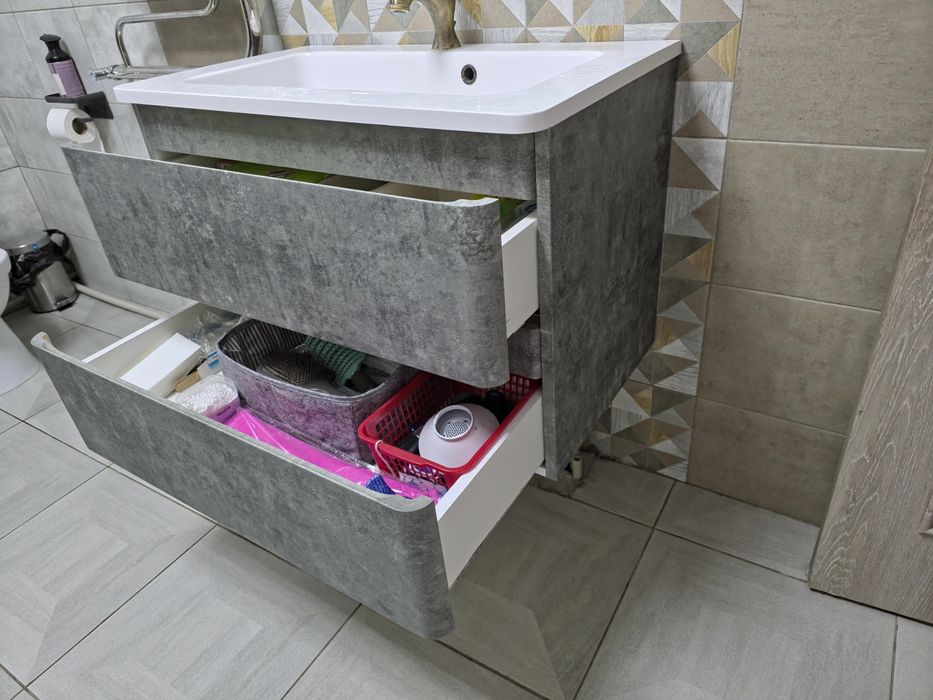 Раковина с подставкой