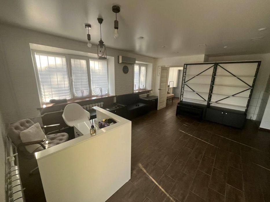 Продается комерческое помещение