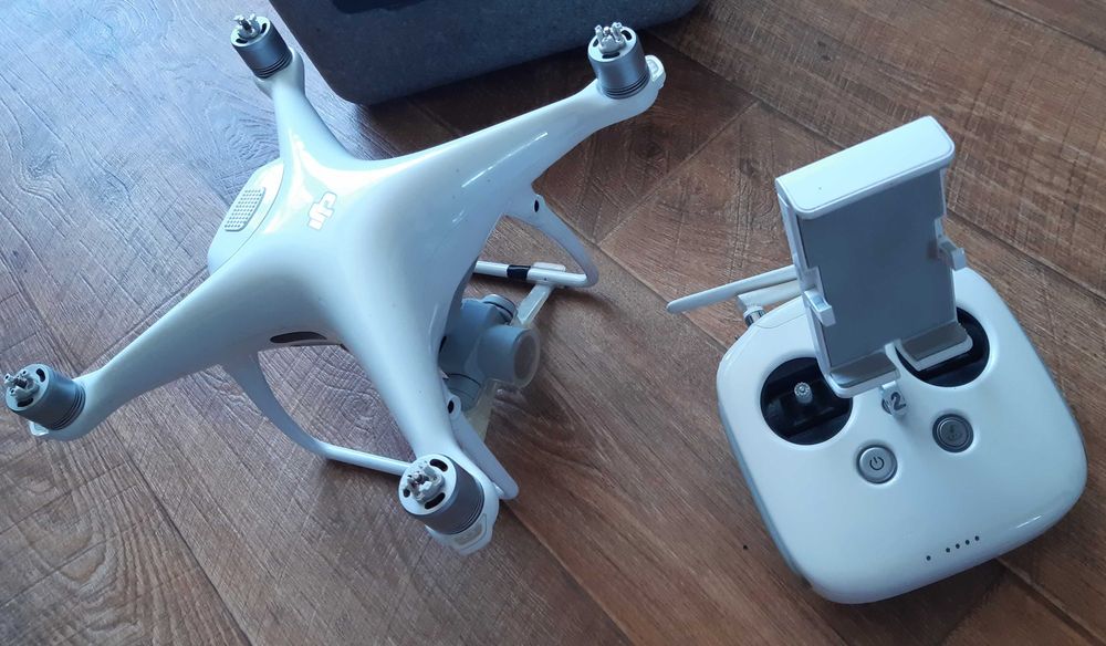 Квадрокоптер, дрон, DJI Phantom 4 pro, Караганда