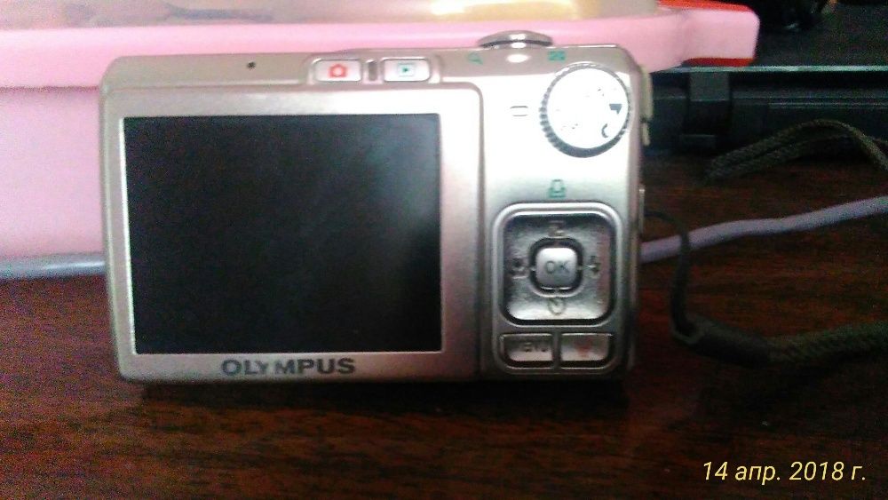 Цифровой фотоаппарат Olympus FK-230