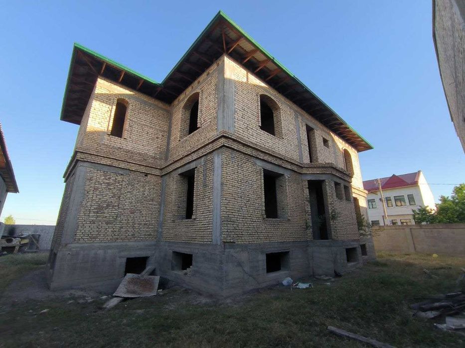 Продается 2х этаж. дом на участке в 22,5 соток Амир Темур, Мевазор МСГ