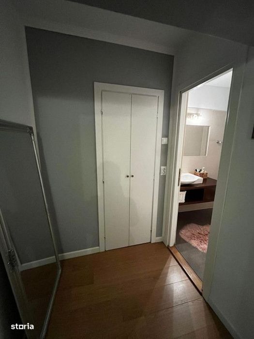 Apartament 3 camere decomandate, 2 bai, etajul 1, zona strazii Bucures