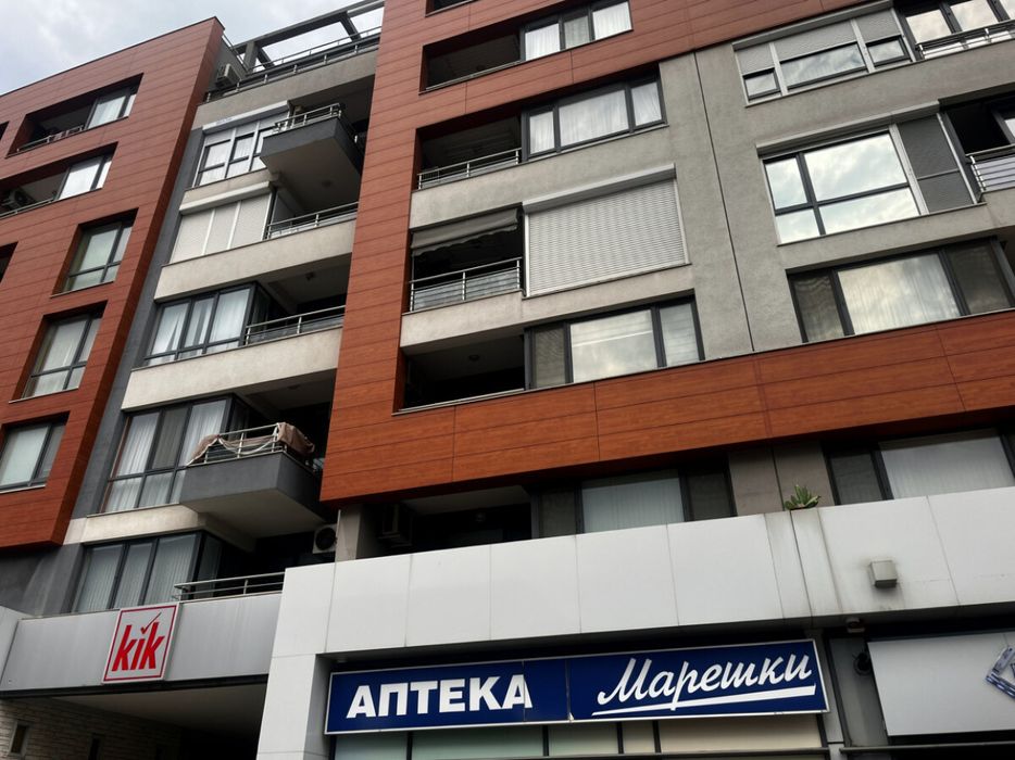 Дава се под наем Двустаен апартамент в Пловдив, Тракия - 70 кв.м за 450 € - Снимка #2