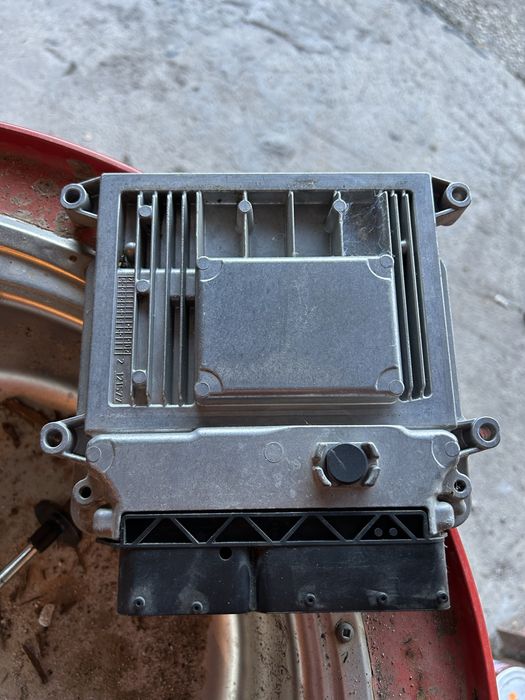 Компютър Kia Ceed 1.4i DOHC 16v 80kW