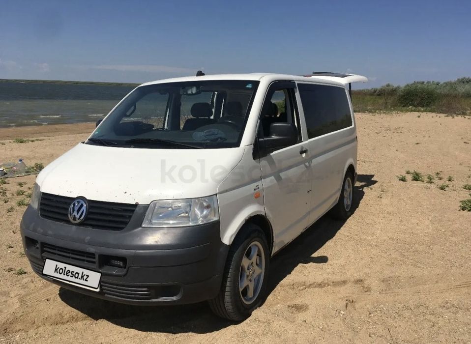 Volkswagen Transporter T5 2004