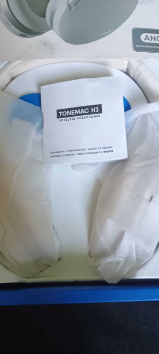 Блутут слушалка с микрофон