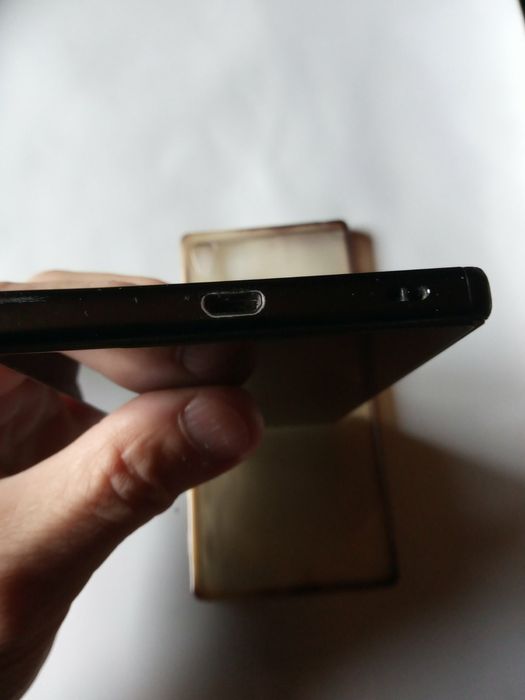 Сони Експерия Z5 премиум като нов