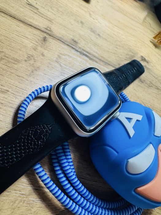 Apple watch Se 2025(41m)