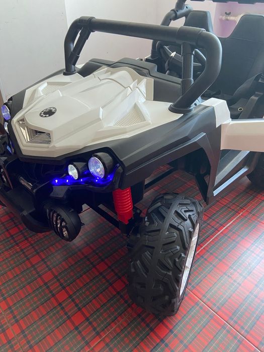 Детский электромобиль