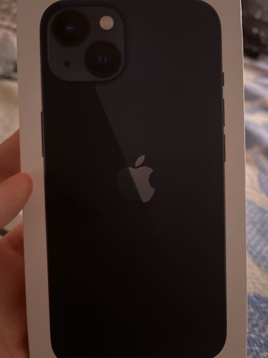 Продам айфон 13 на 128 гб