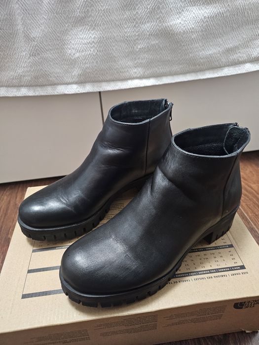 Дамски боти естествена кожа Bata