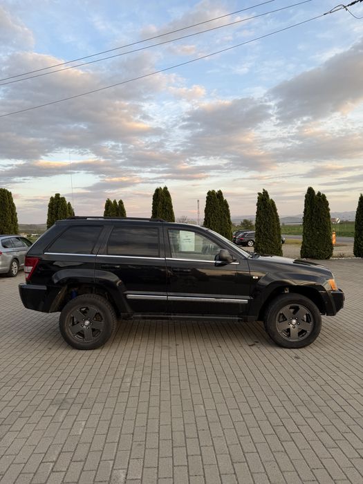 Jeep Grand Chrockee Autoutilitar