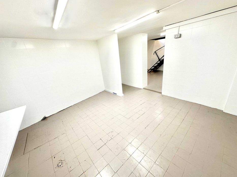 Spatiu Comercial Obor-Pantelimon 15+35mp