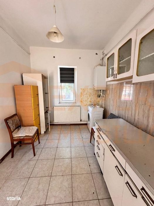 Proprietate 2 corpuri situata in zona Tomis I
