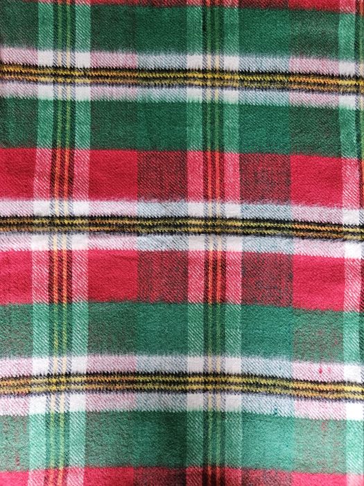 Вълнени родопски одеяла