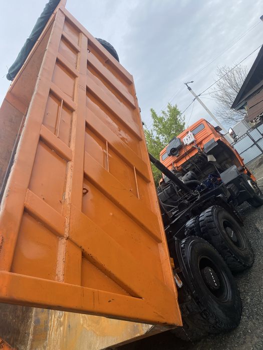 Продам Камаз 6520