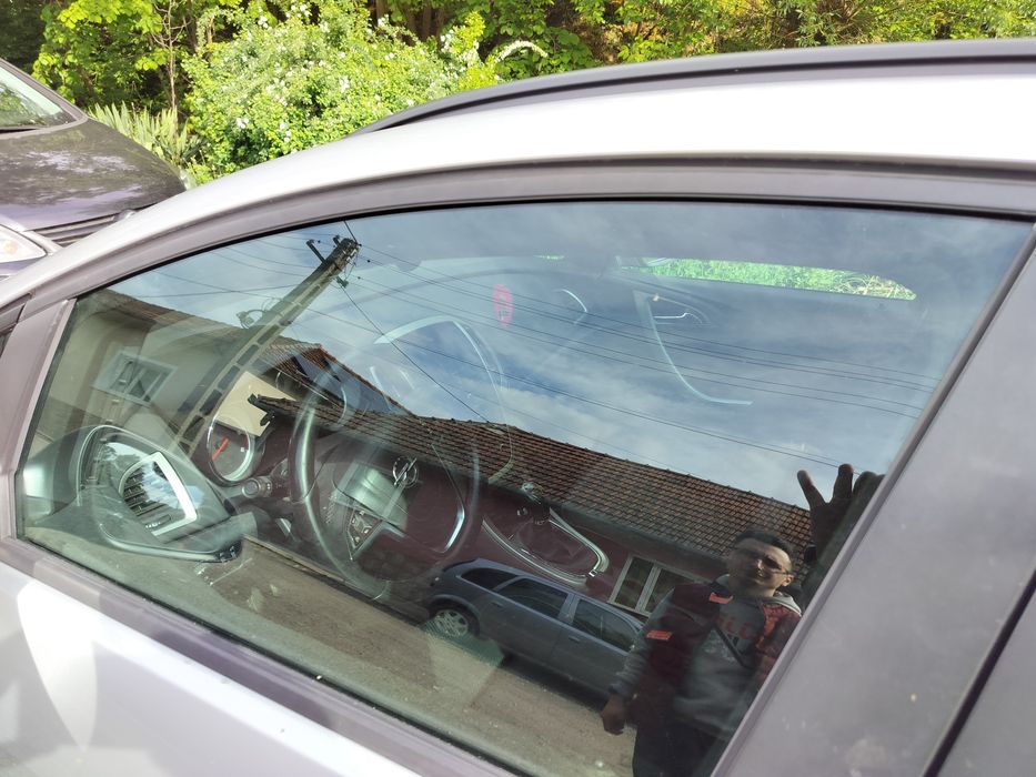 Vând Opel Astra J