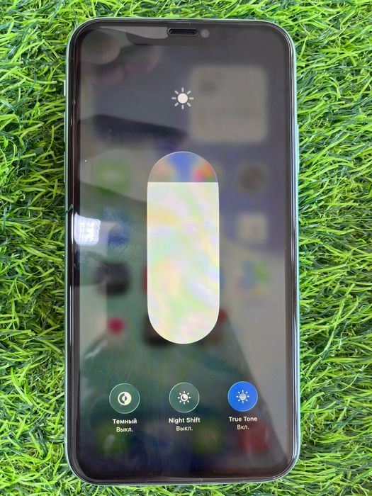 Айфон 11 64гб продам