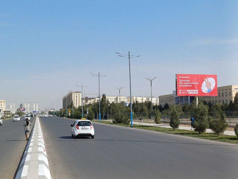 Vodiy boyicha tashqi reklama ximatlari.Наружной реклама на Далинах.