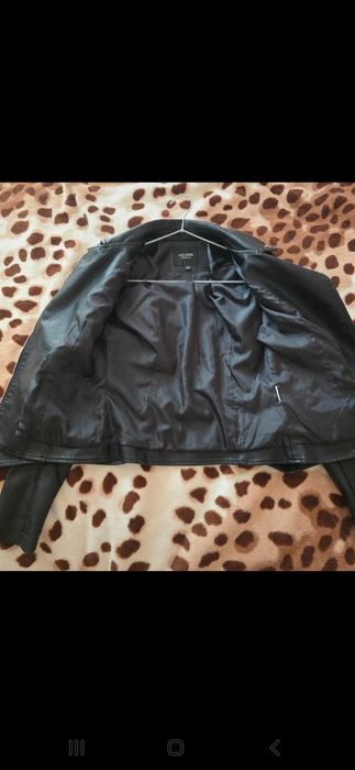 Geaca biker neagră