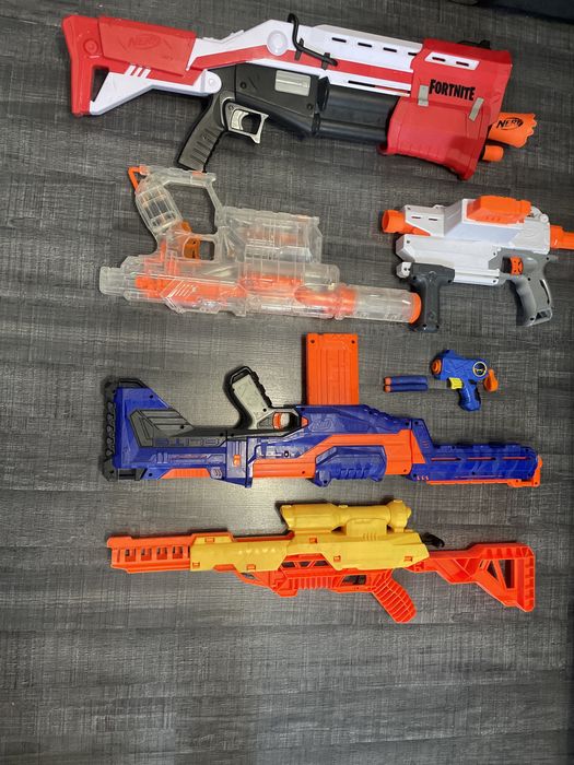 6 pusti nerf  toate la 400 de lei