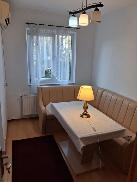 Inchiriez apartament 3 camere Iaşi