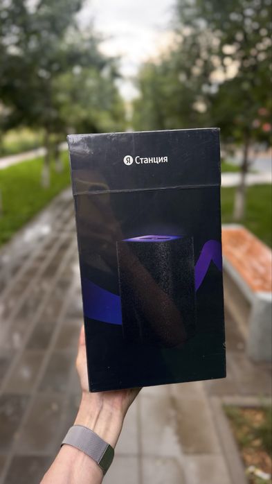 Продам Алису яндекс станция 2