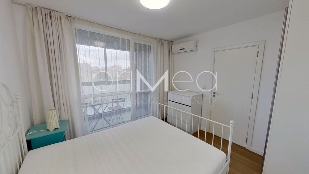 Дава се под наем Тристаен апартамент в Бургас, Център - 87 кв.м за 816 € - Снимка #5